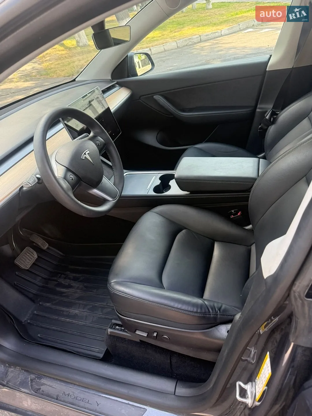 2022 Tesla Model Y - мініатюра 7