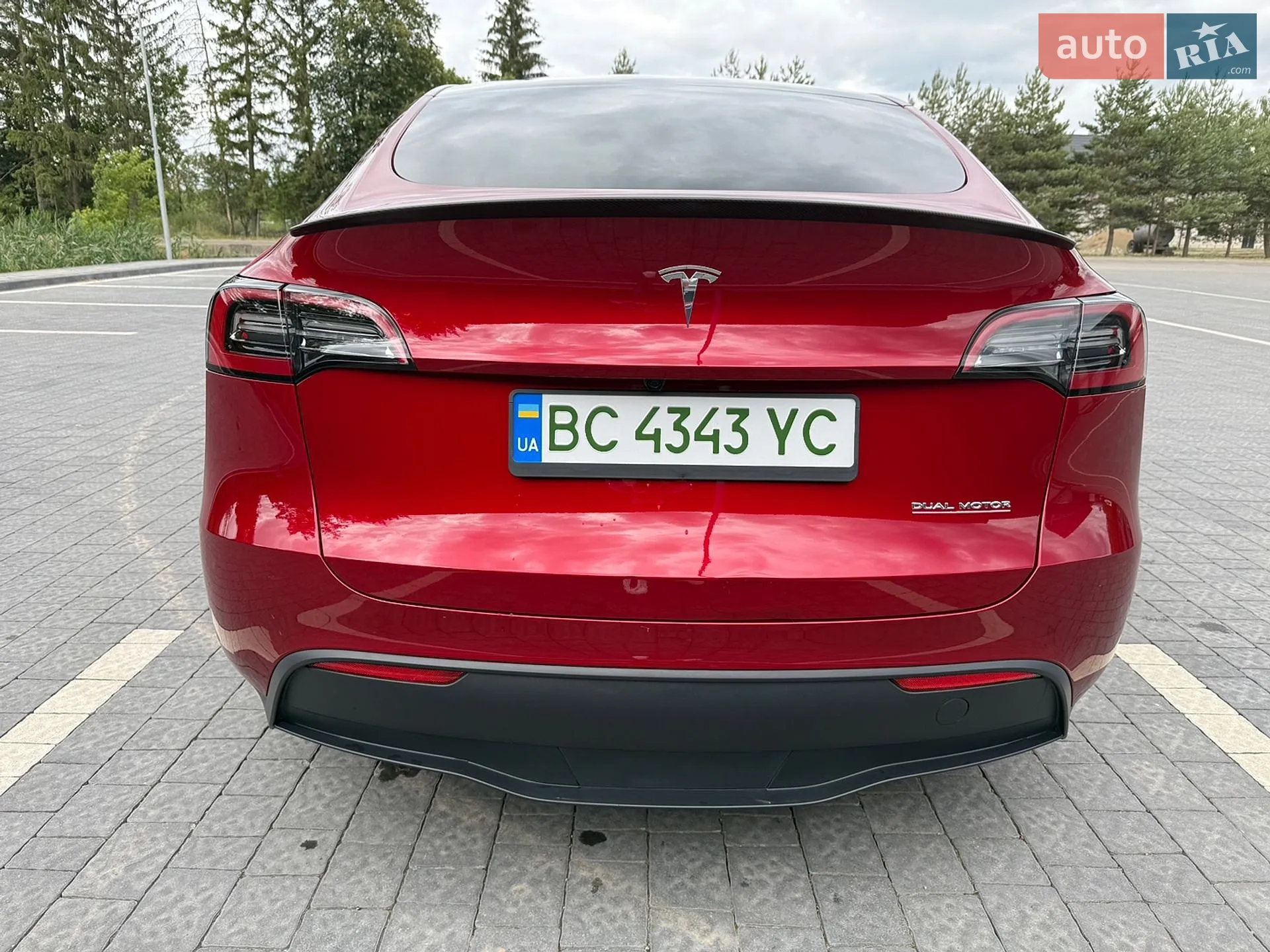 2024 Tesla Model Y - мініатюра 8
