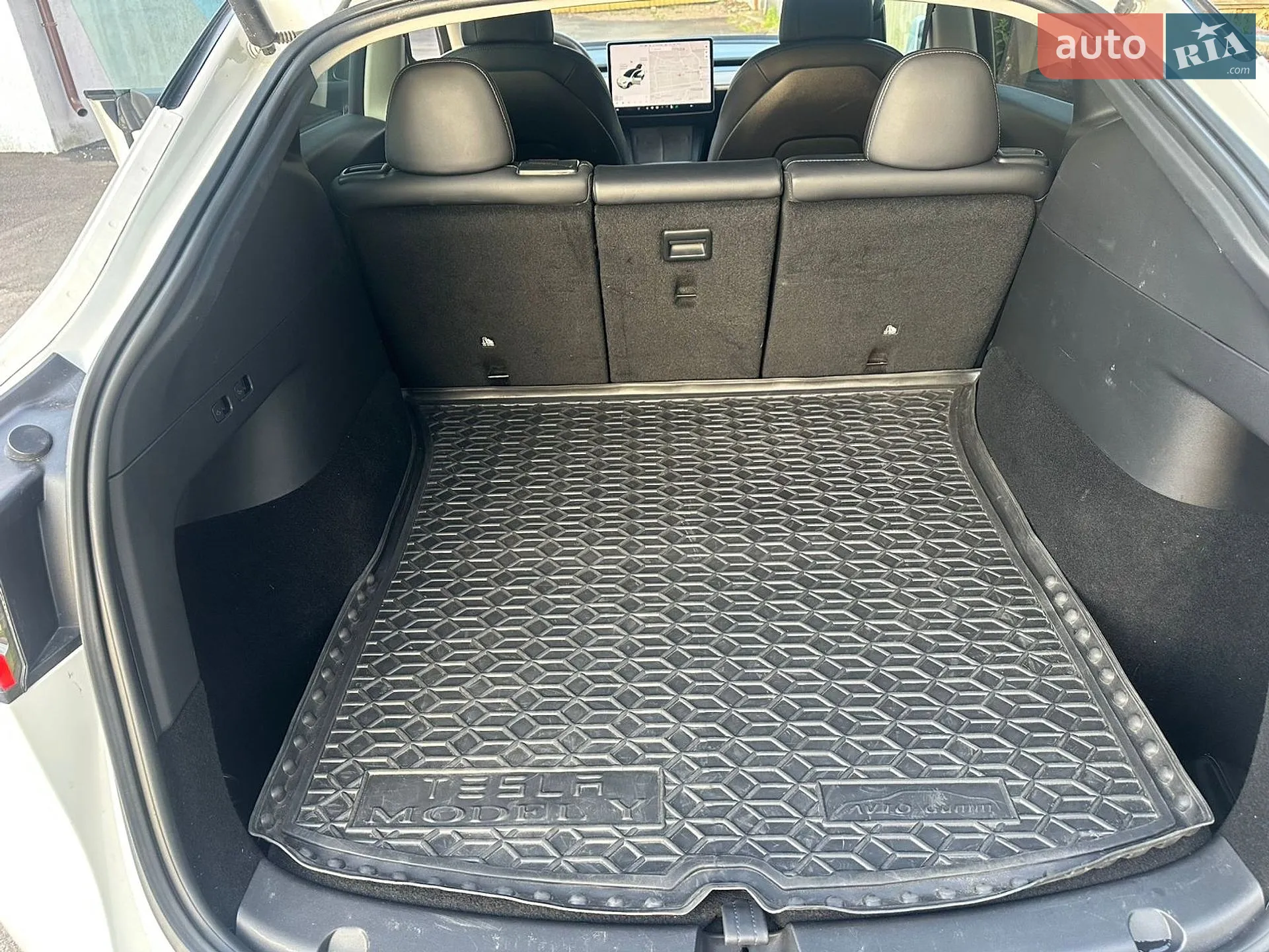 2021 Tesla Model Y - мініатюра 10