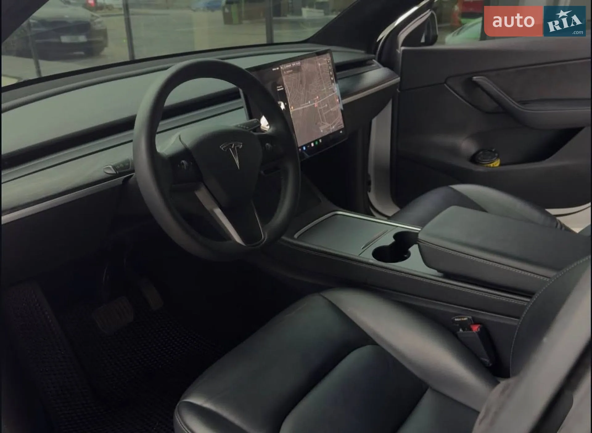 2021 Tesla Model Y - мініатюра 4