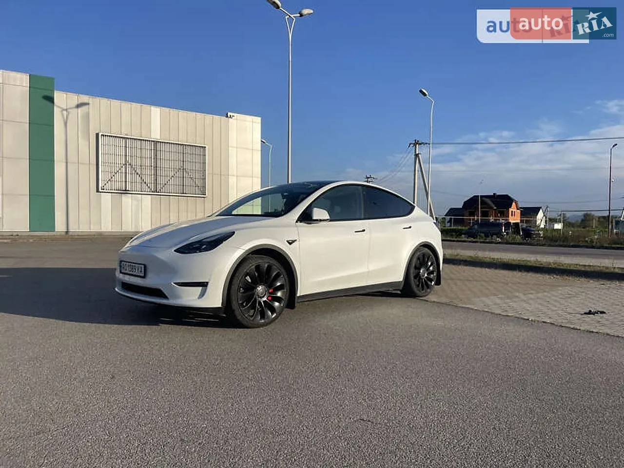2022 Tesla Model Y - мініатюра 19