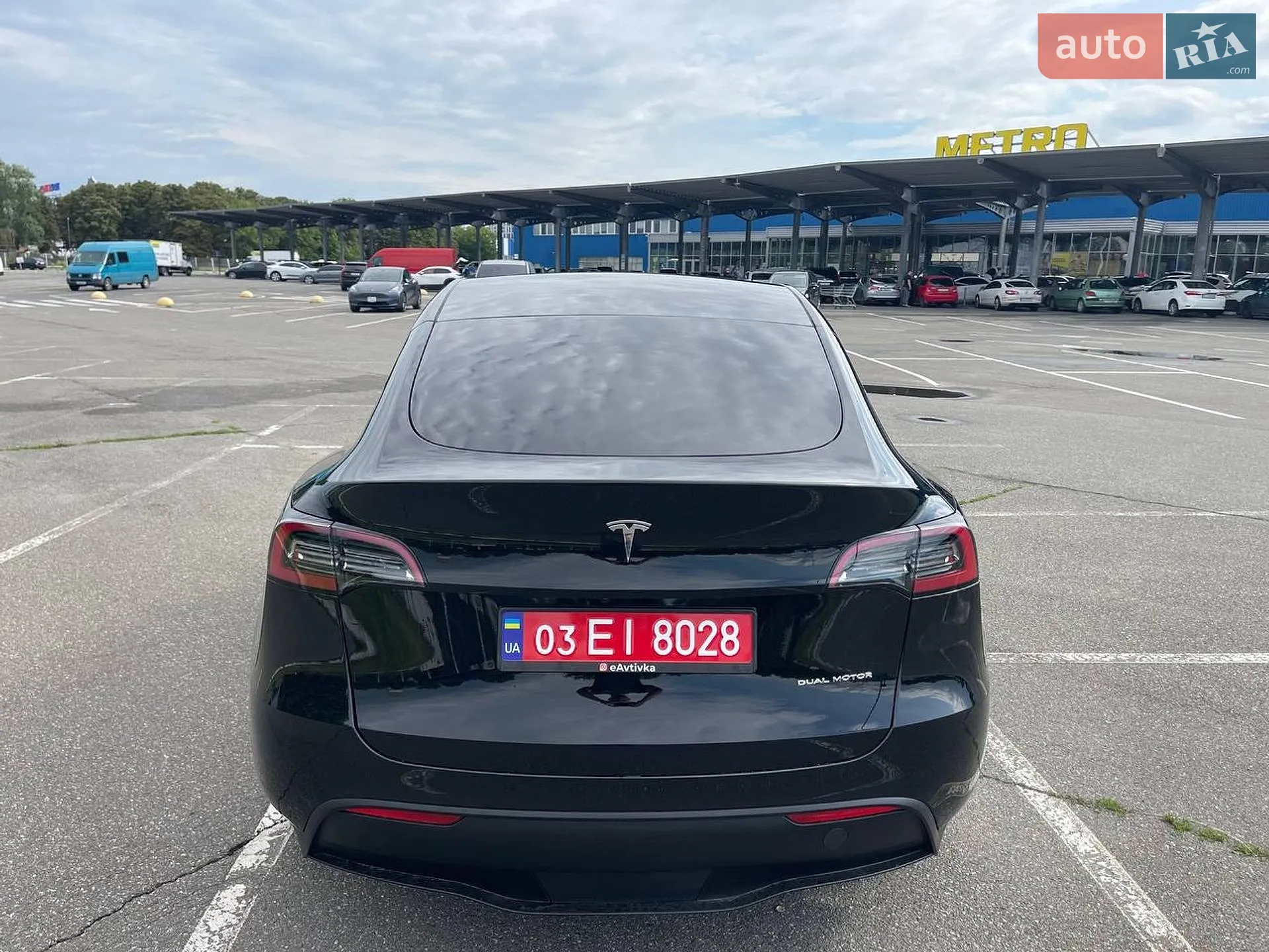 2023 Tesla Model Y - мініатюра 8