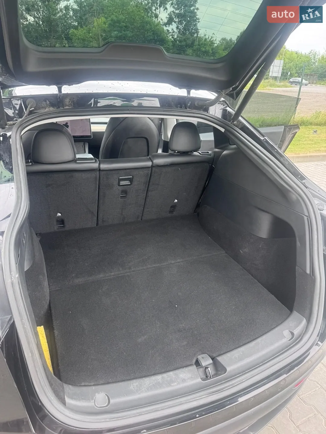 2022 Tesla Model Y - мініатюра 14