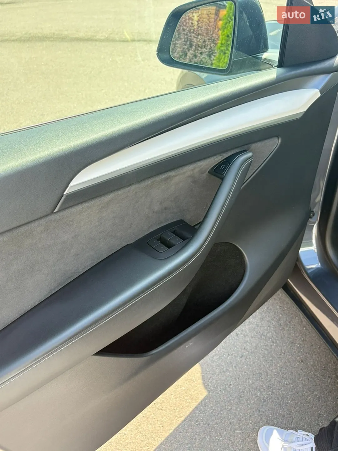2023 Tesla Model Y - мініатюра 34