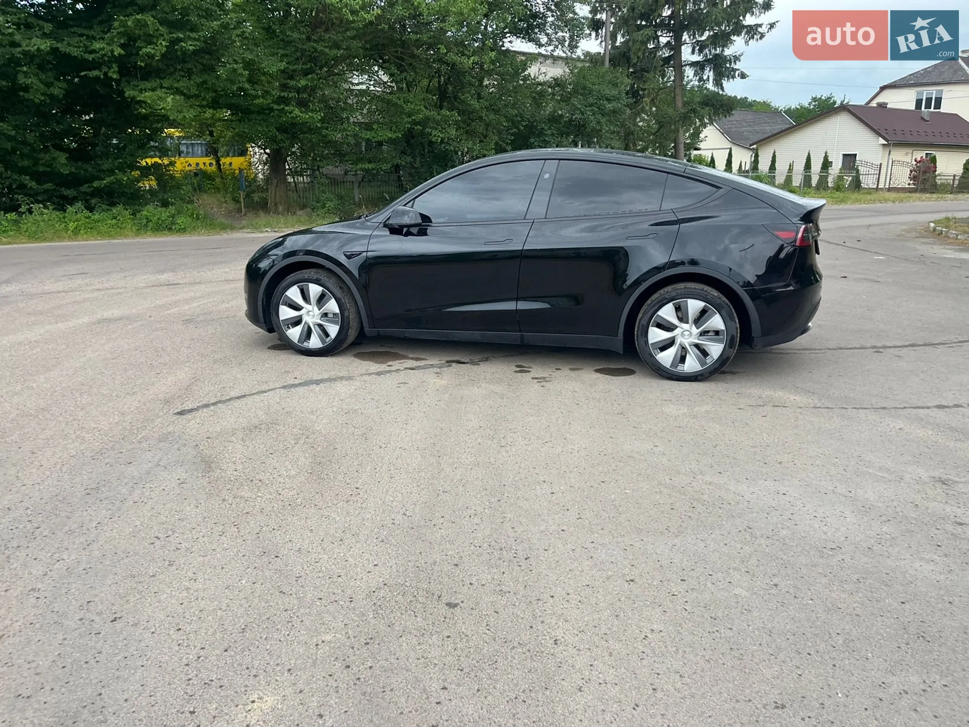 2024 Tesla Model Y - мініатюра 8