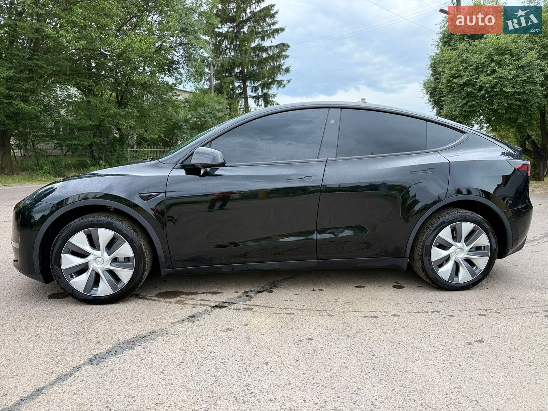 2024 Tesla Model Y - мініатюра 22