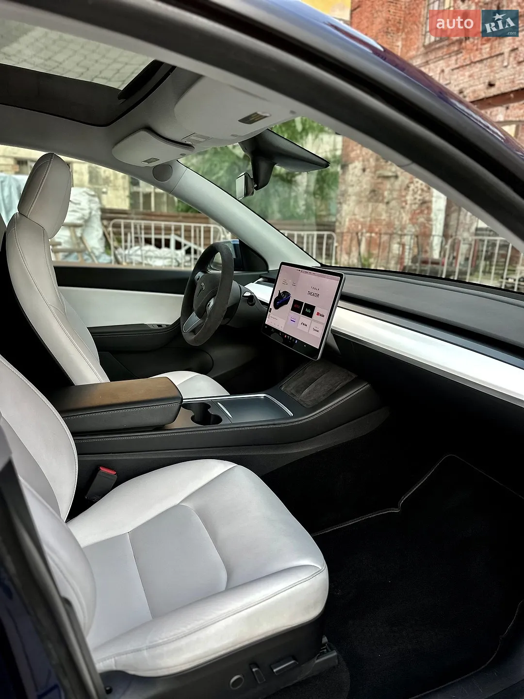 2021 Tesla Model Y - мініатюра 24