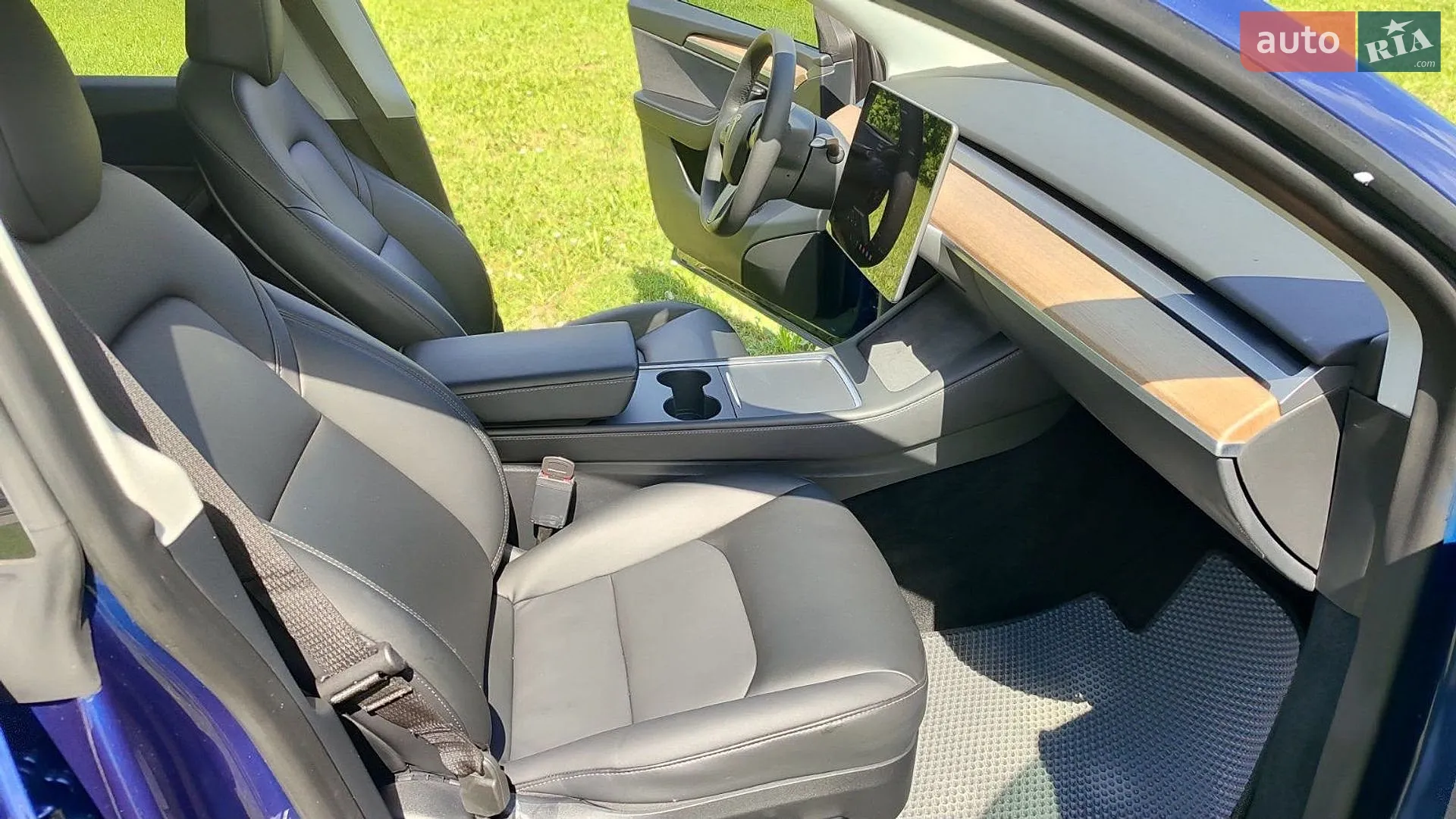 2023 Tesla Model Y - мініатюра 5