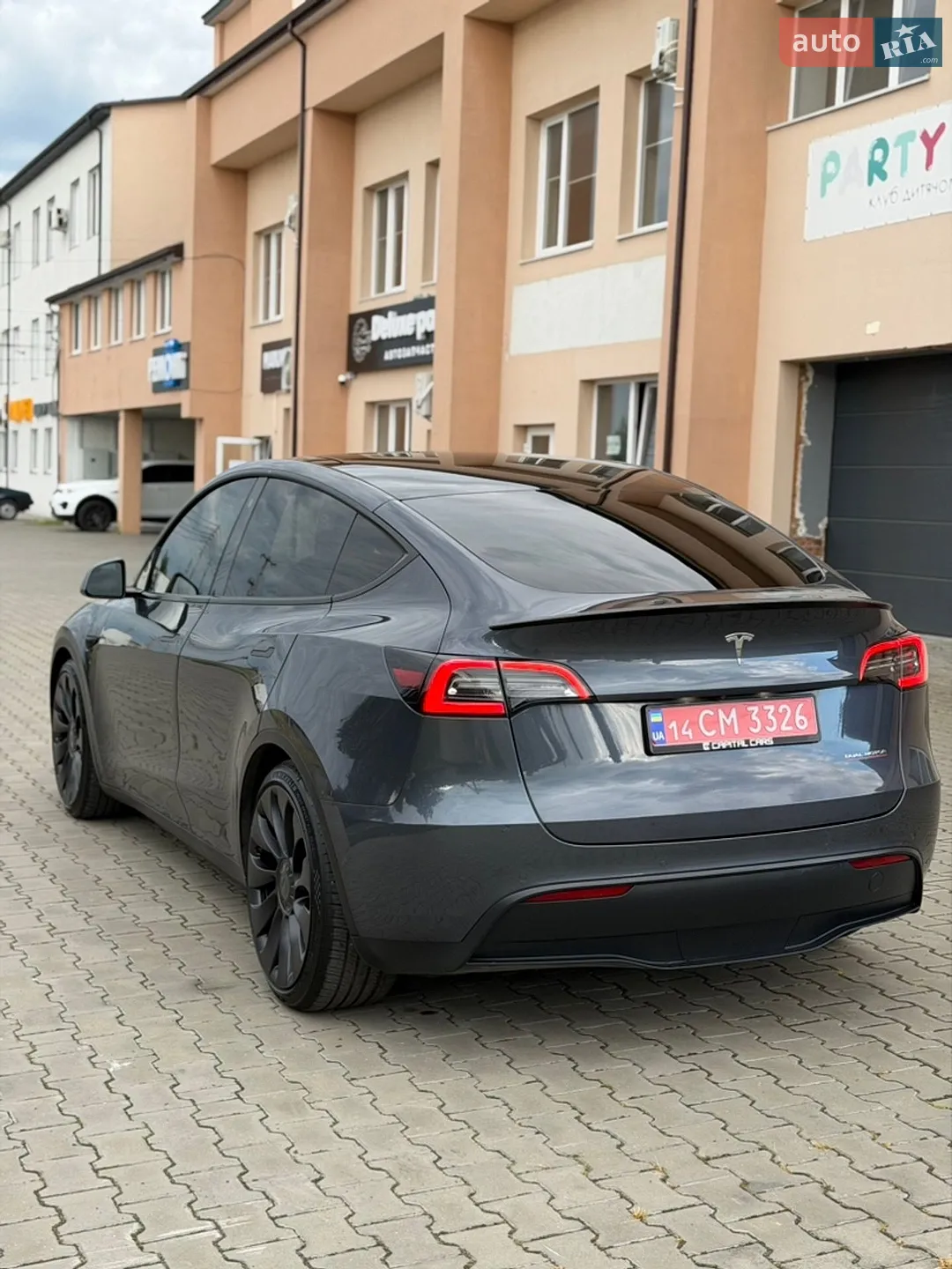 2022 Tesla Model Y - мініатюра 15