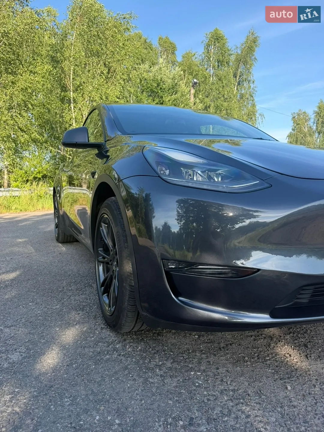 2024 Tesla Model Y - мініатюра 3