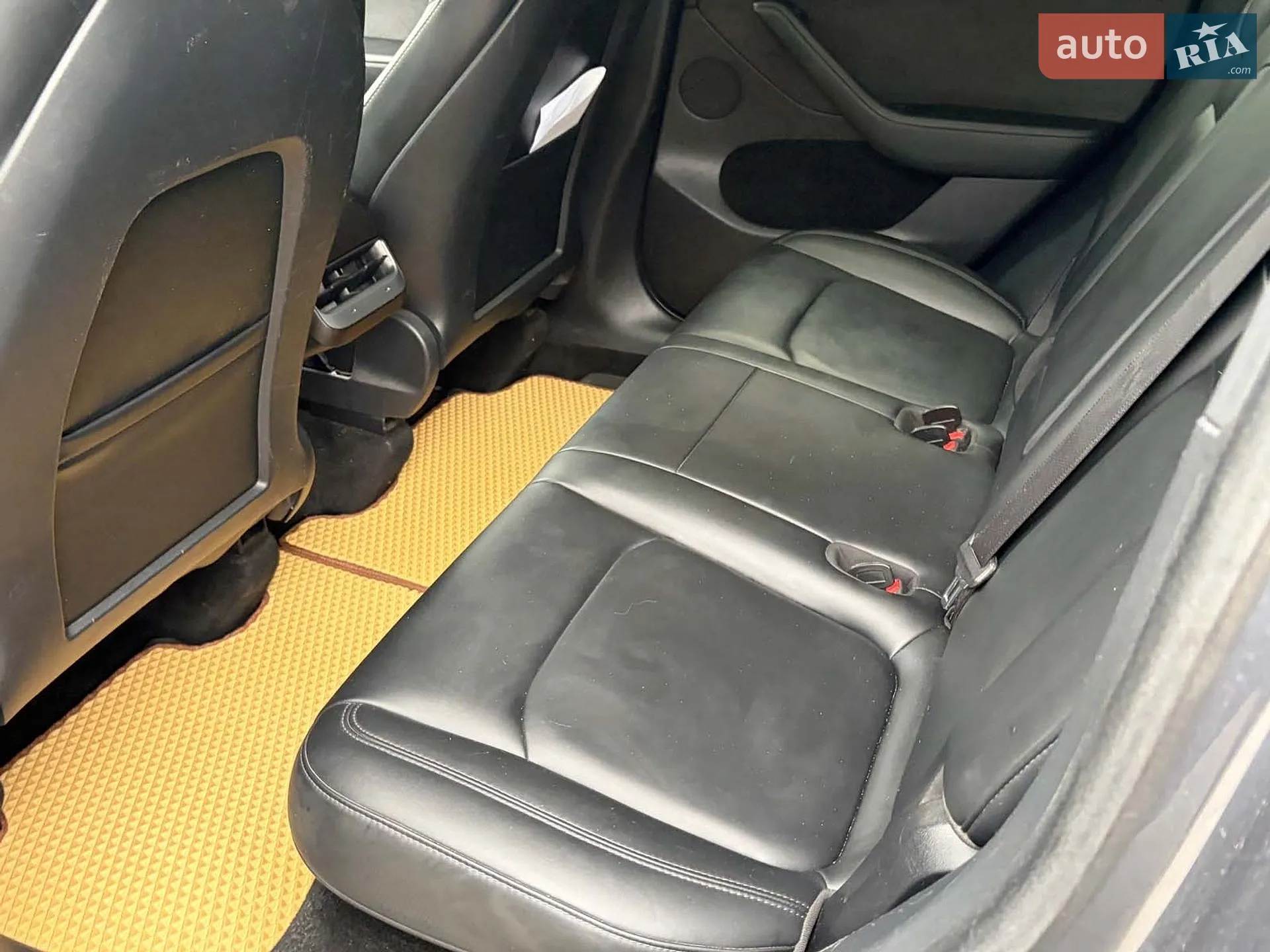 2021 Tesla Model Y - мініатюра 18