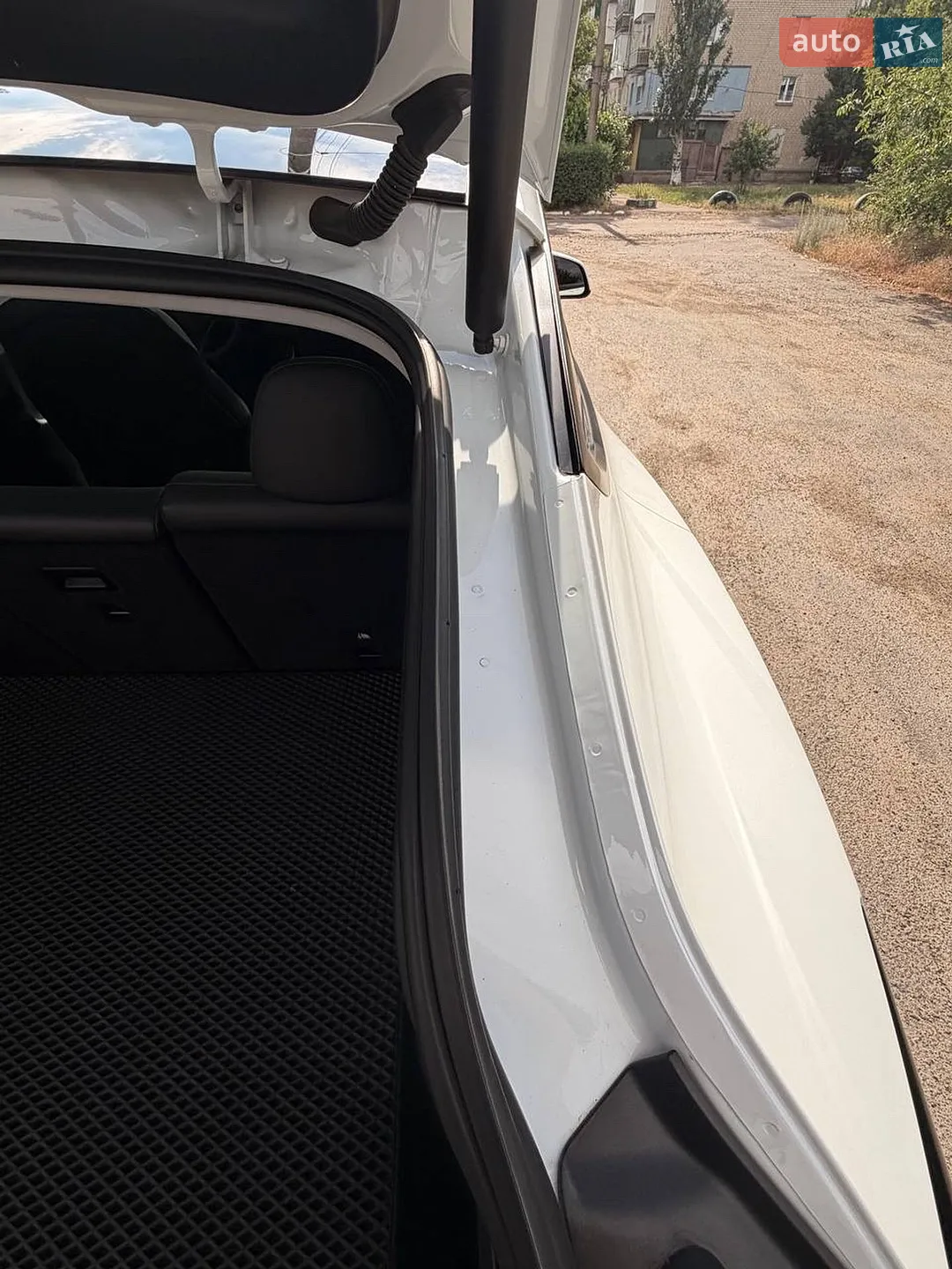 2021 Tesla Model Y - мініатюра 28