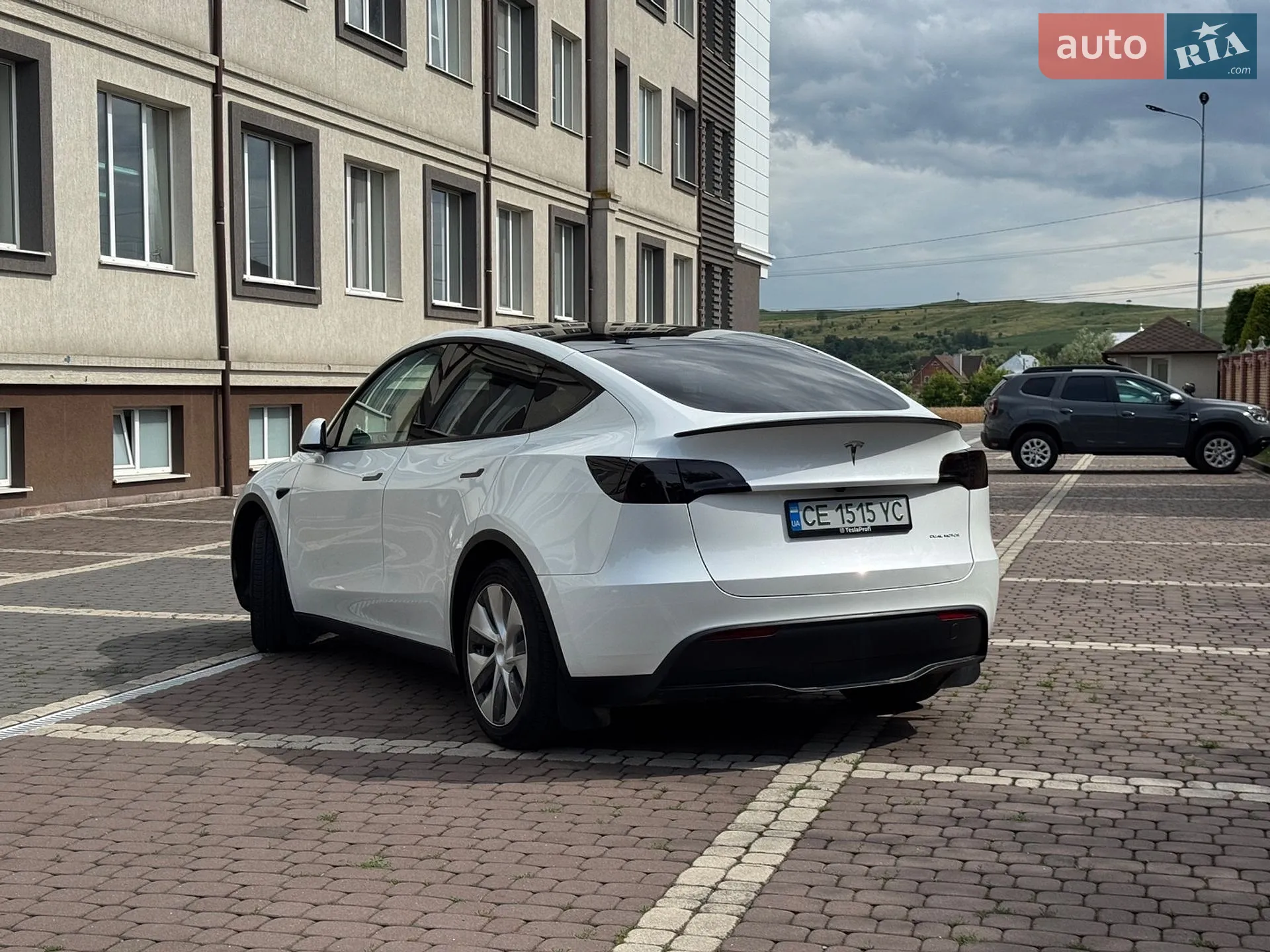 2024 Tesla Model Y - мініатюра 20