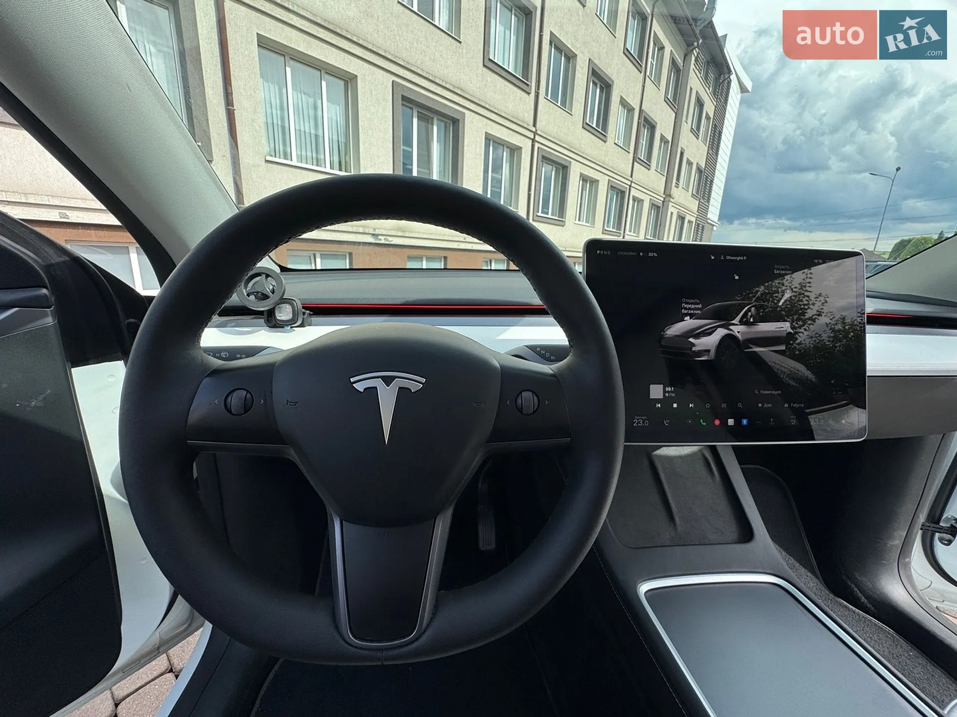 2024 Tesla Model Y - мініатюра 10