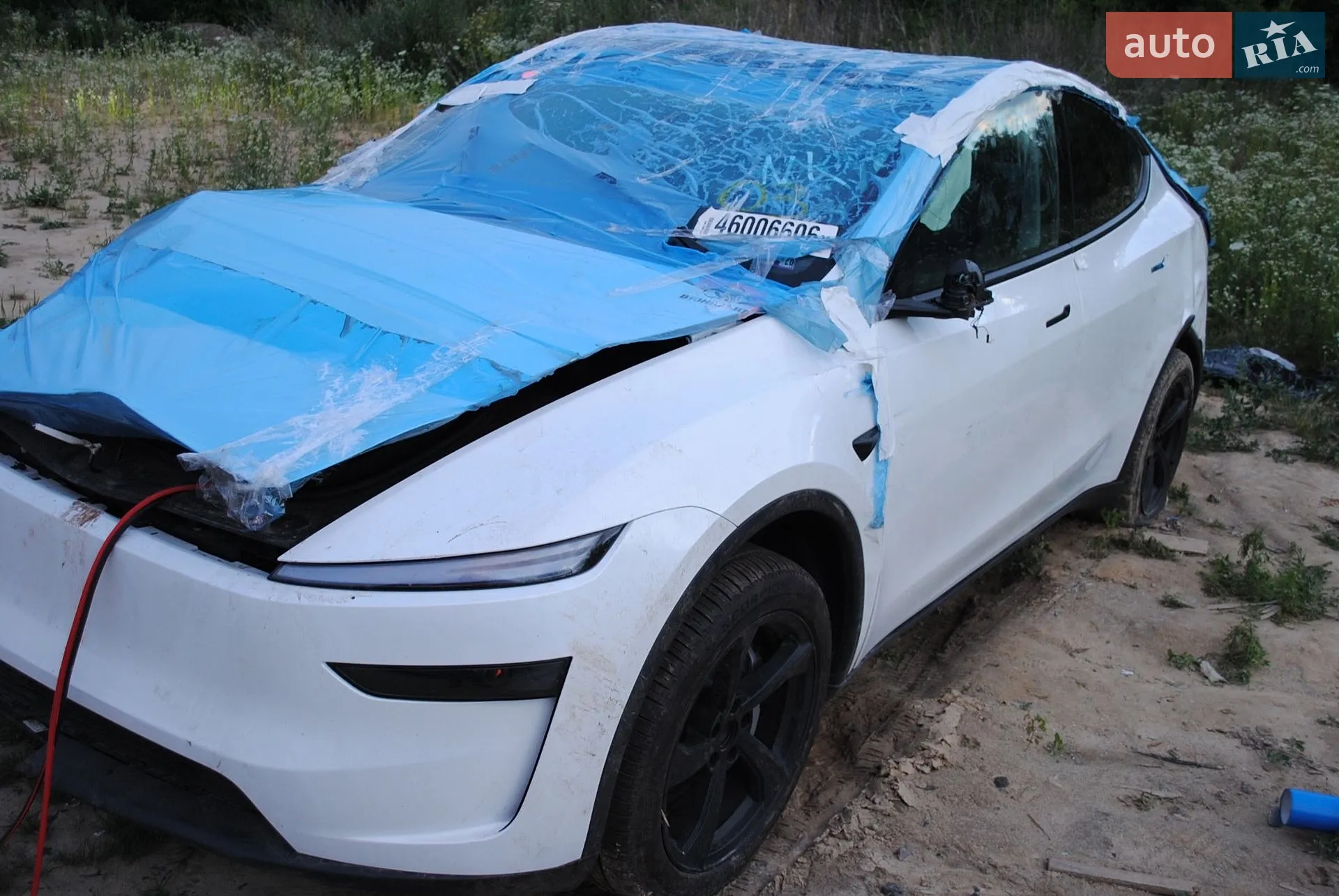2025 Tesla Model Y - мініатюра 11