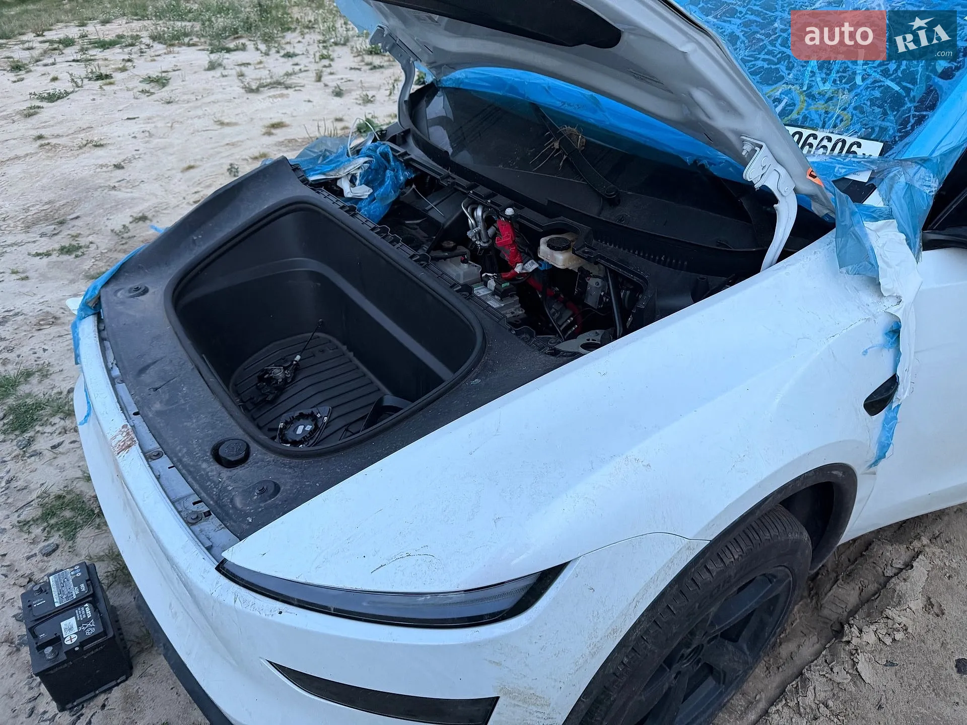 2025 Tesla Model Y - мініатюра 44