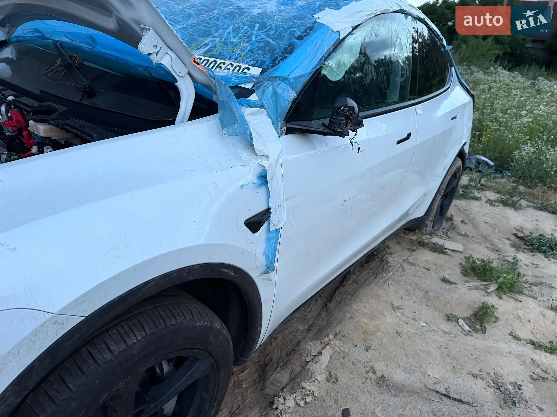 2025 Tesla Model Y - мініатюра 46