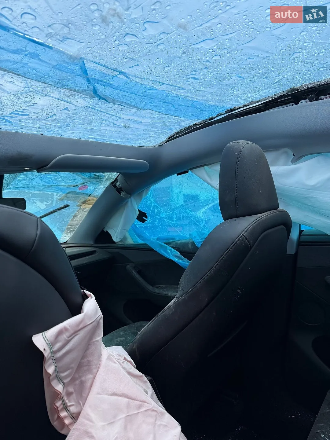 2025 Tesla Model Y - мініатюра 48