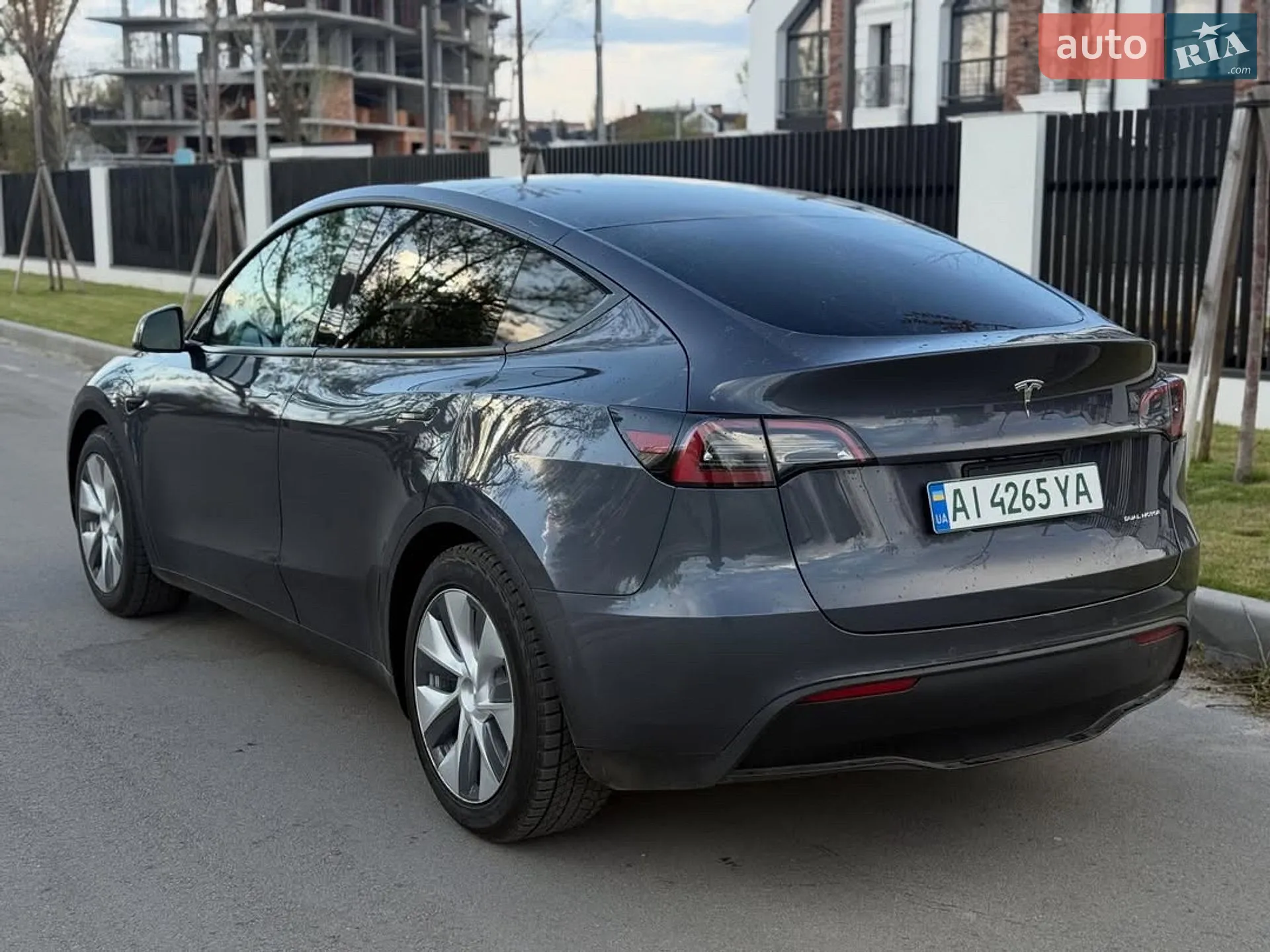 2021 Tesla Model Y - мініатюра 4