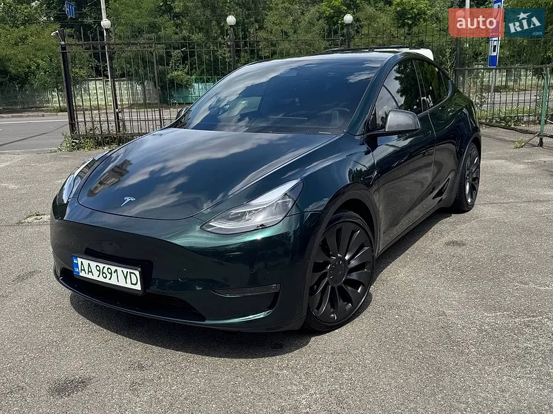 Tesla Model Y