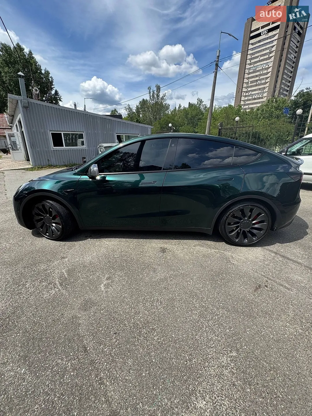 2022 Tesla Model Y - мініатюра 6