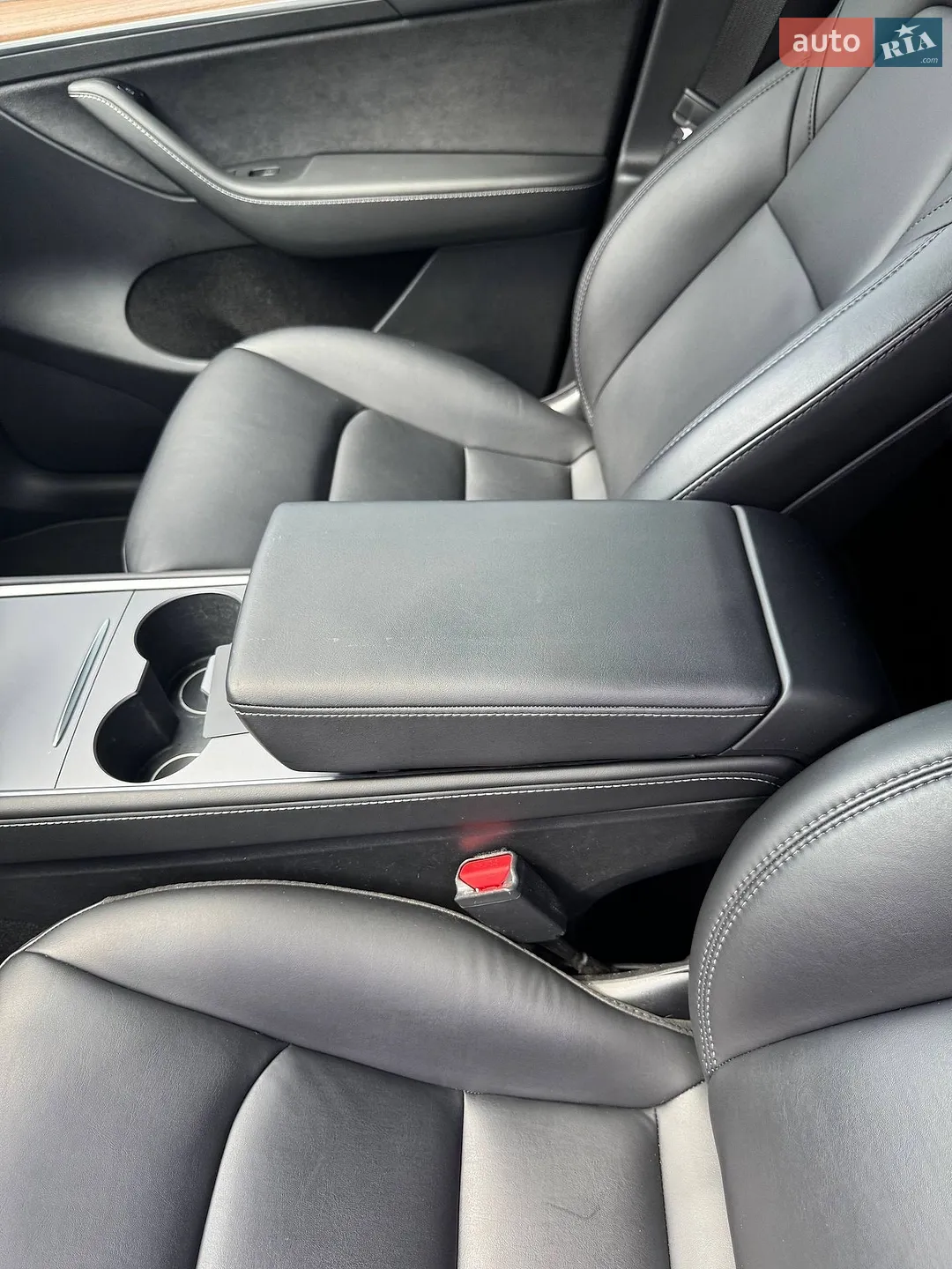 2022 Tesla Model Y - мініатюра 27