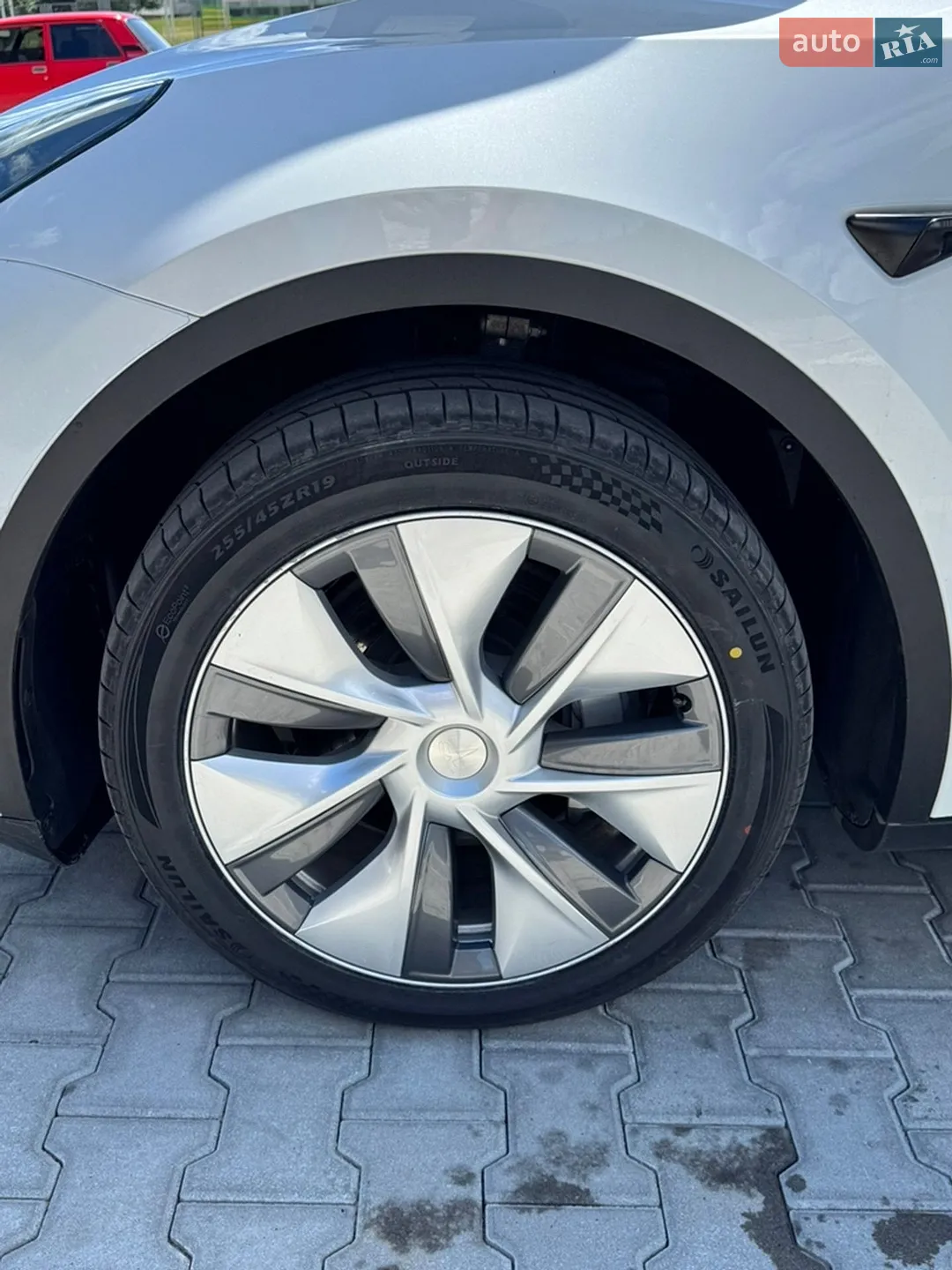 2023 Tesla Model Y - мініатюра 9