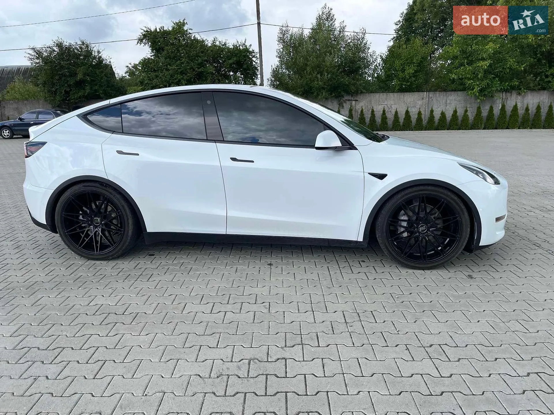 2021 Tesla Model Y - мініатюра 4