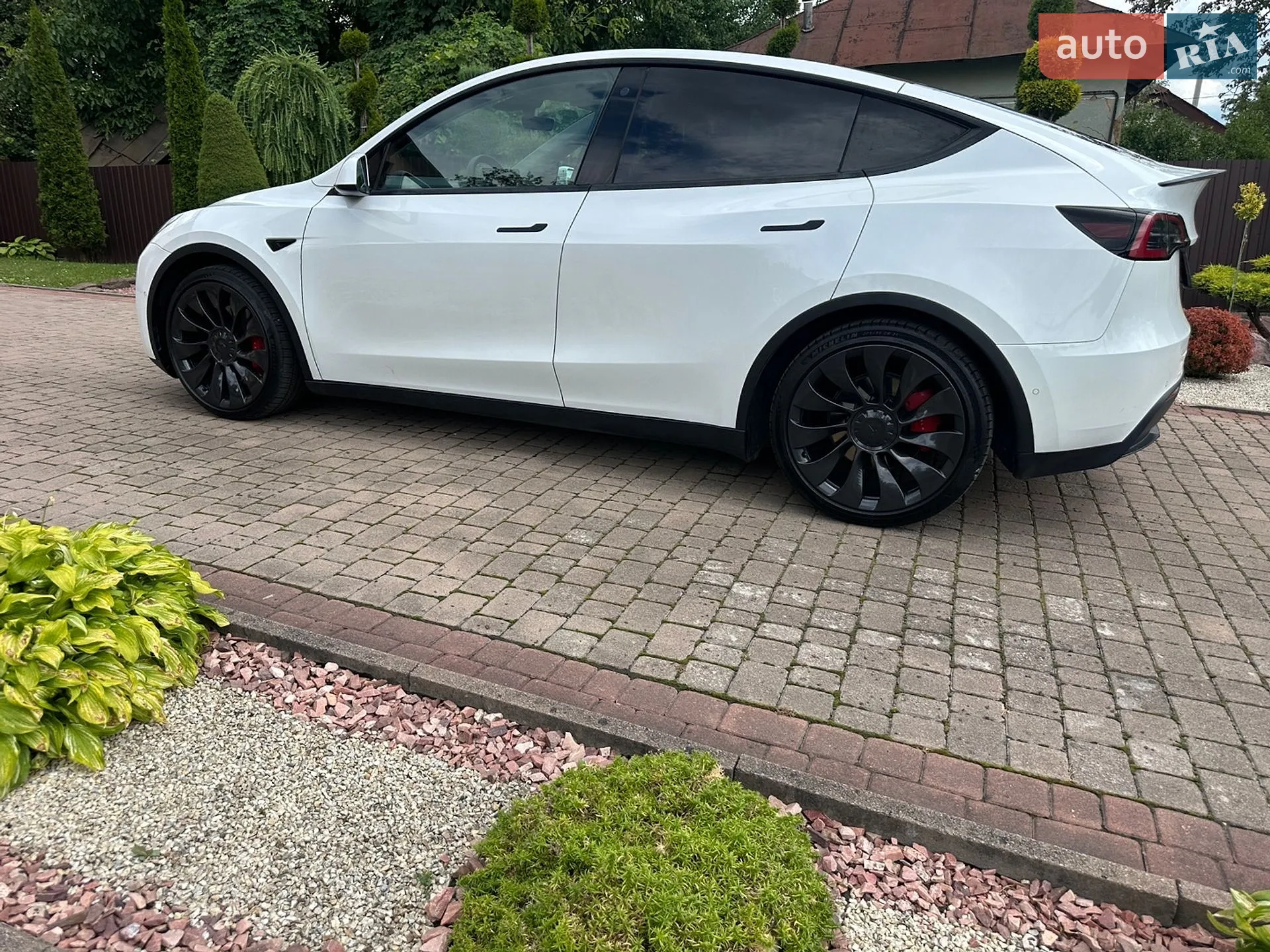 2022 Tesla Model Y - мініатюра 4
