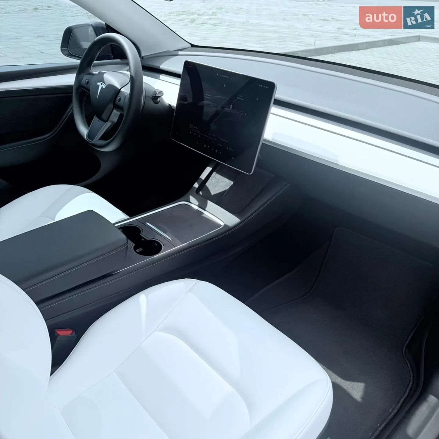2023 Tesla Model Y - мініатюра 9