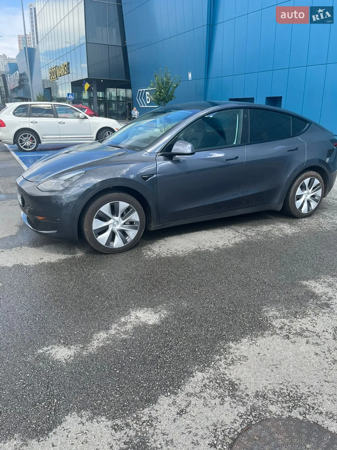 2022 Tesla Model Y - мініатюра 10