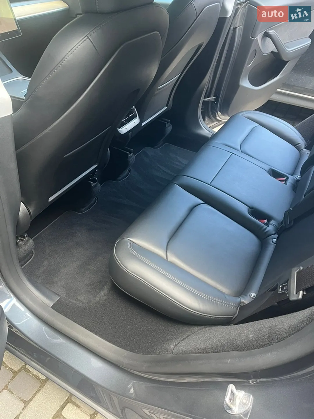 2022 Tesla Model Y - мініатюра 36