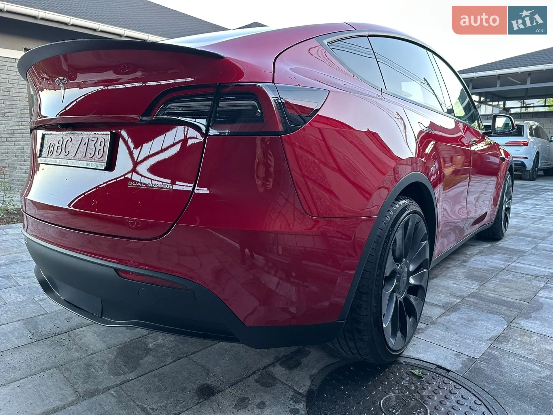 2023 Tesla Model Y - мініатюра 2