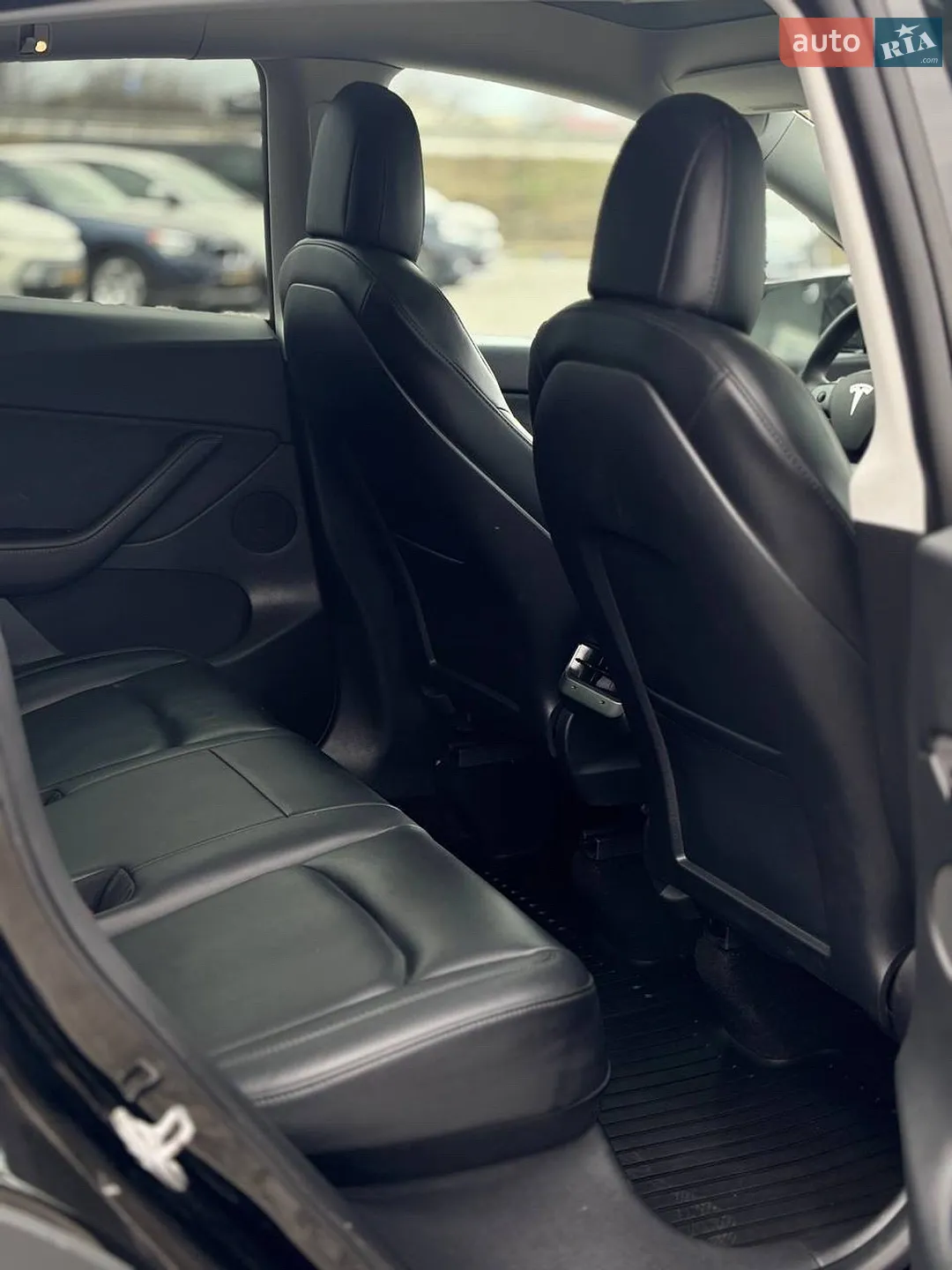 2021 Tesla Model Y - мініатюра 10