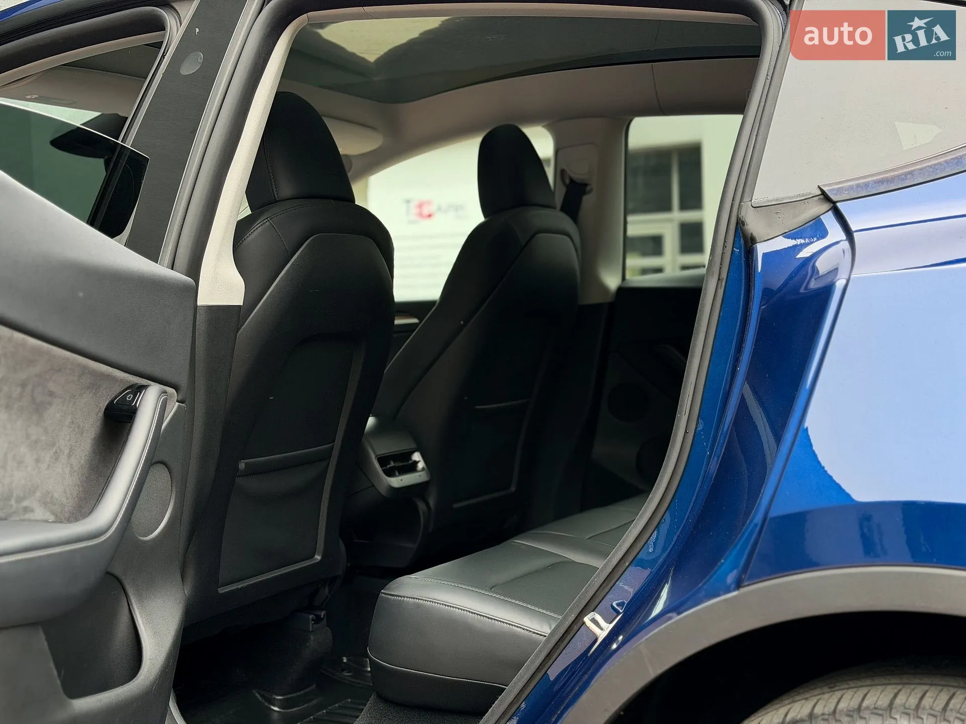 2024 Tesla Model Y - мініатюра 18