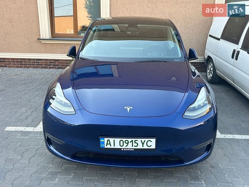 Позашляховик / Кросовер Tesla Model Y 2023 в Києві