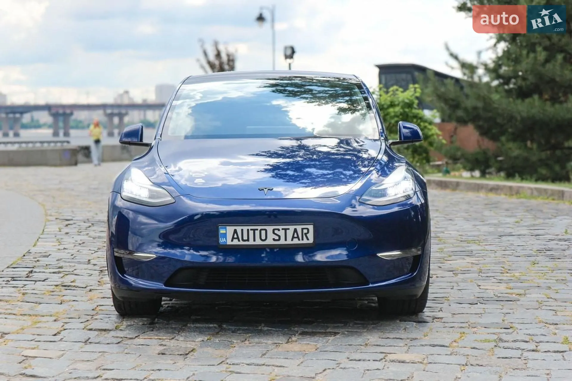 2022 Tesla Model Y - мініатюра 2