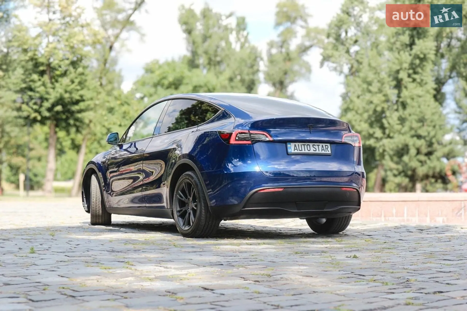 2022 Tesla Model Y - мініатюра 12