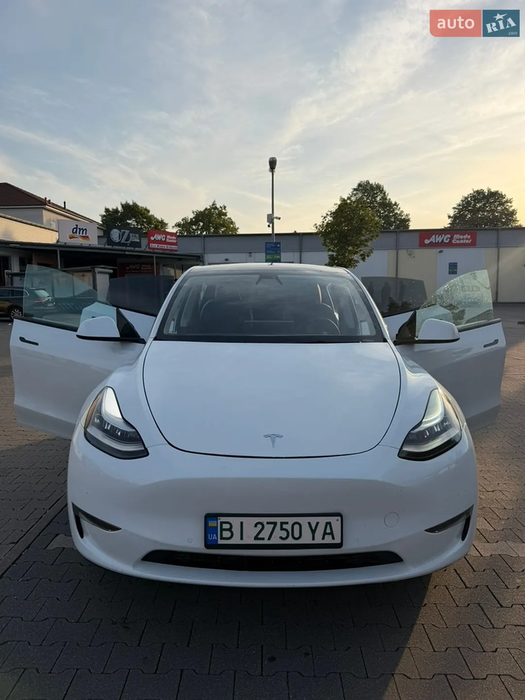 2021 Tesla Model Y - мініатюра 12