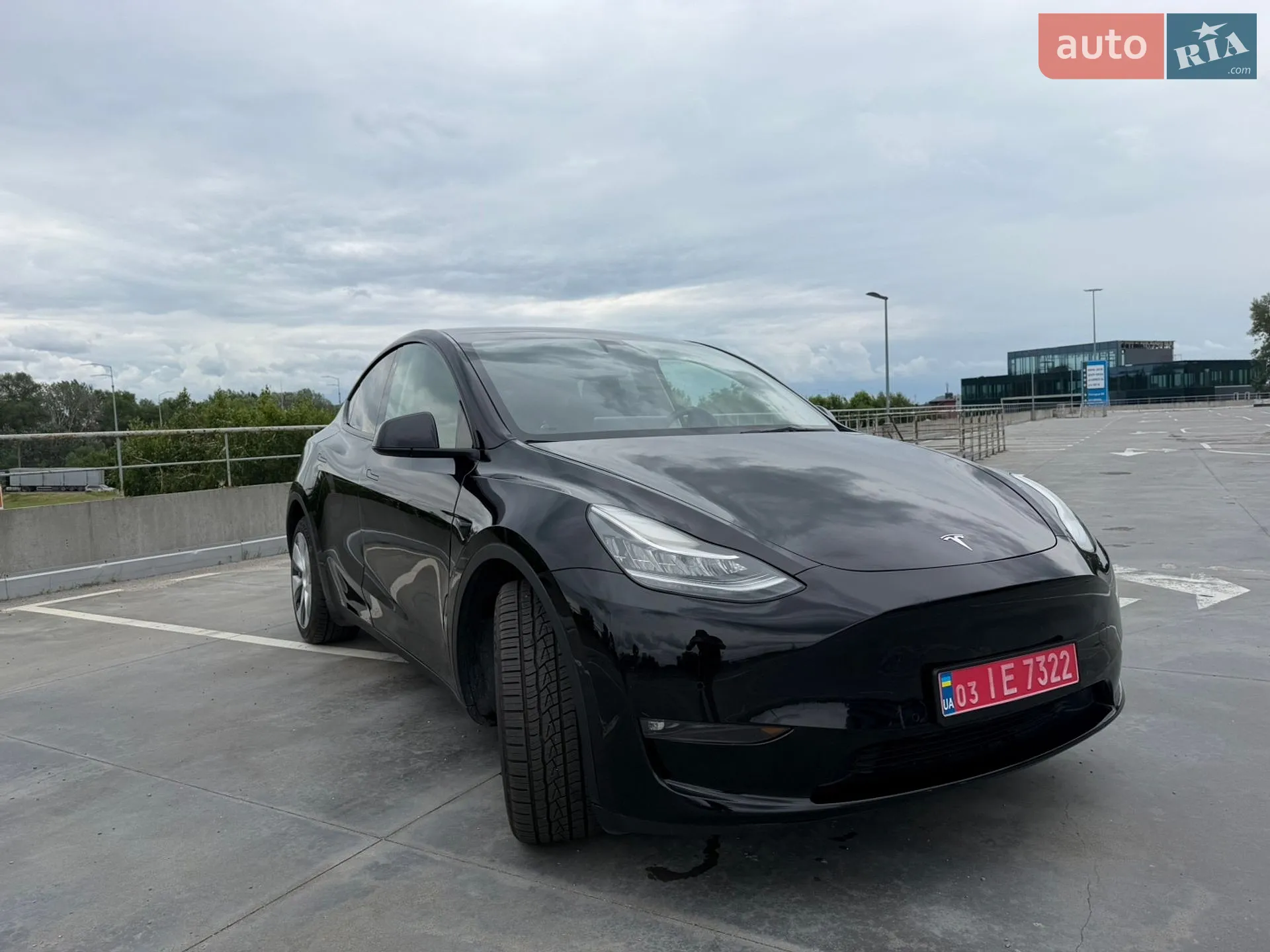 2022 Tesla Model Y - мініатюра 3