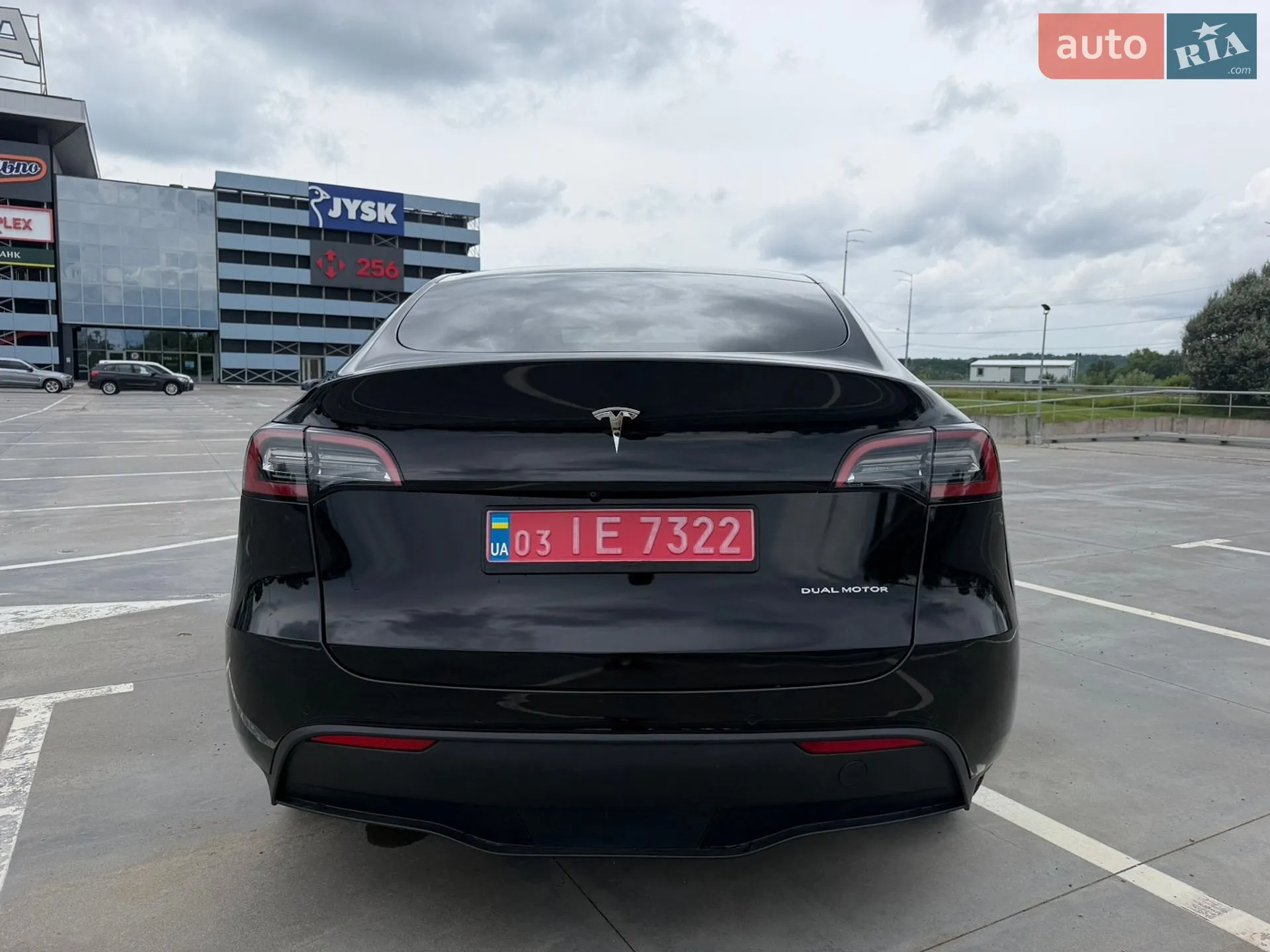 2022 Tesla Model Y - мініатюра 6