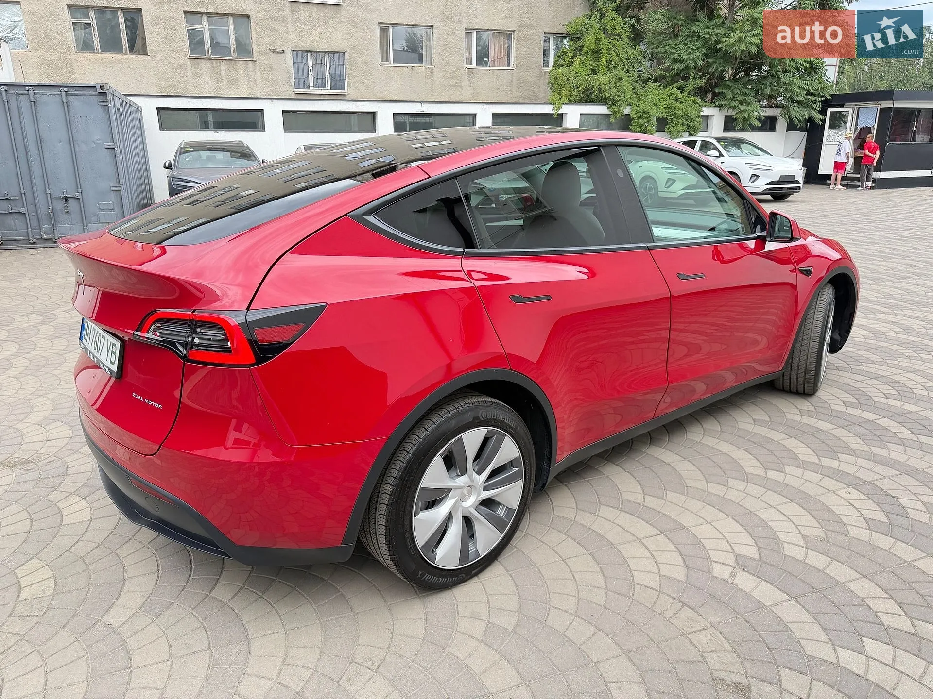 2023 Tesla Model Y - мініатюра 4