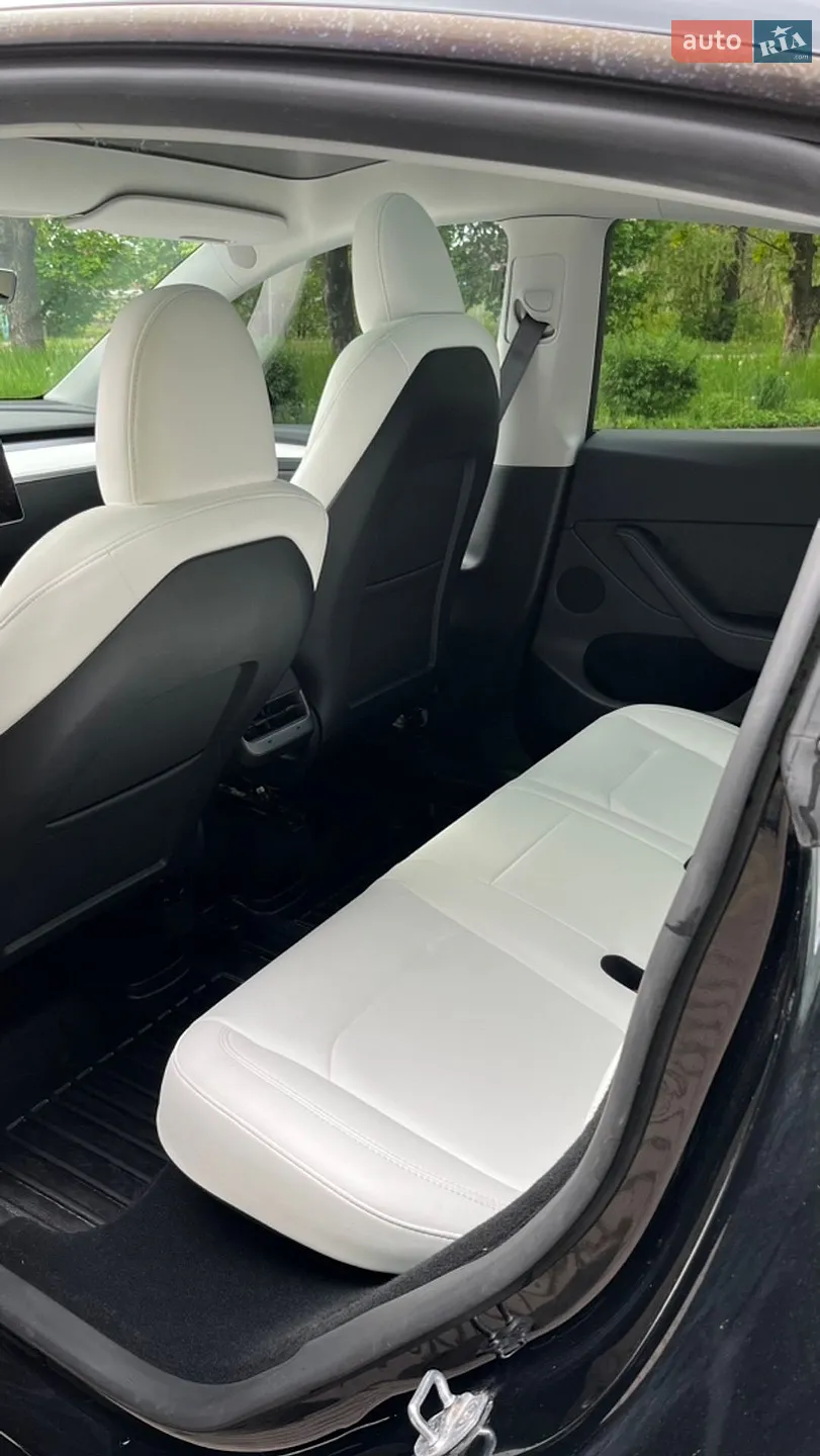 2024 Tesla Model Y - мініатюра 25