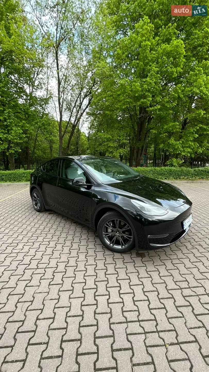 2024 Tesla Model Y - мініатюра 3