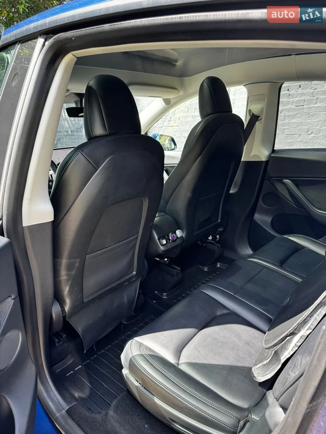 2021 Tesla Model Y - мініатюра 15
