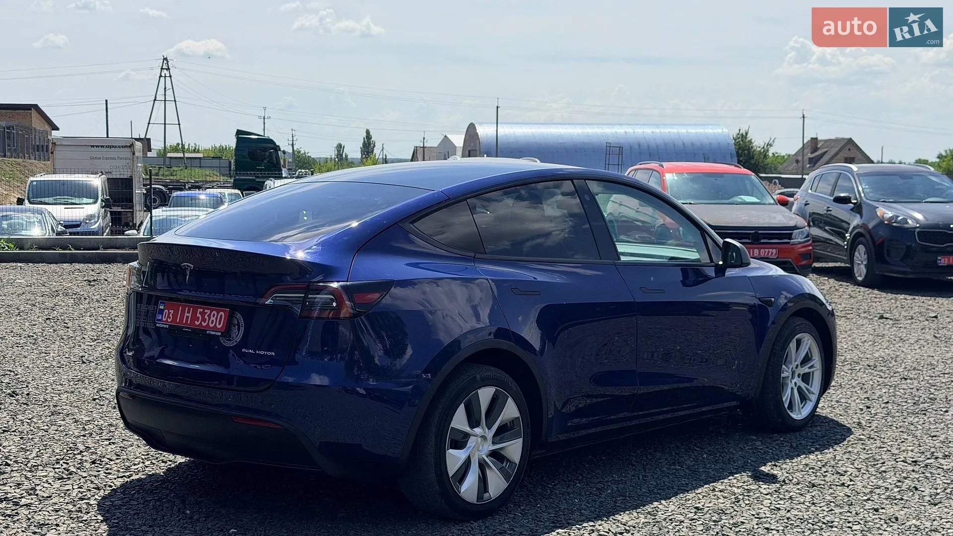 2020 Tesla Model Y - мініатюра 3