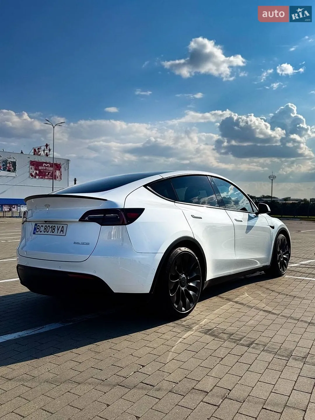 2022 Tesla Model Y - мініатюра 12
