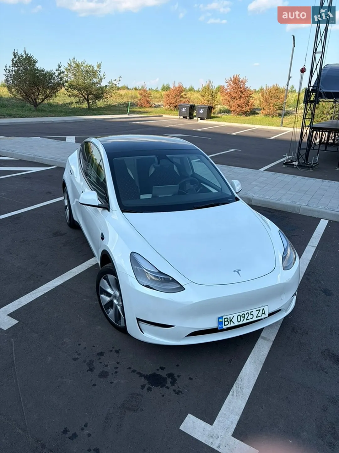 2023 Tesla Model Y - мініатюра 2