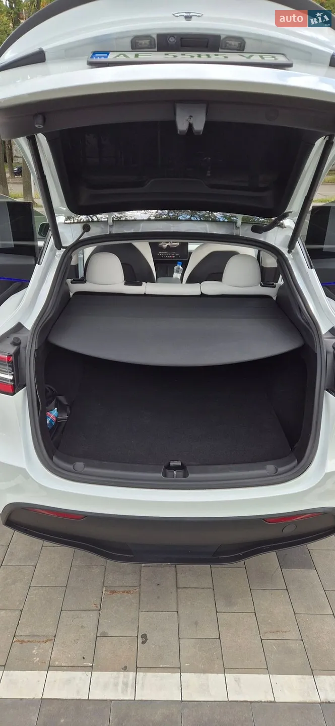 2023 Tesla Model Y - мініатюра 17