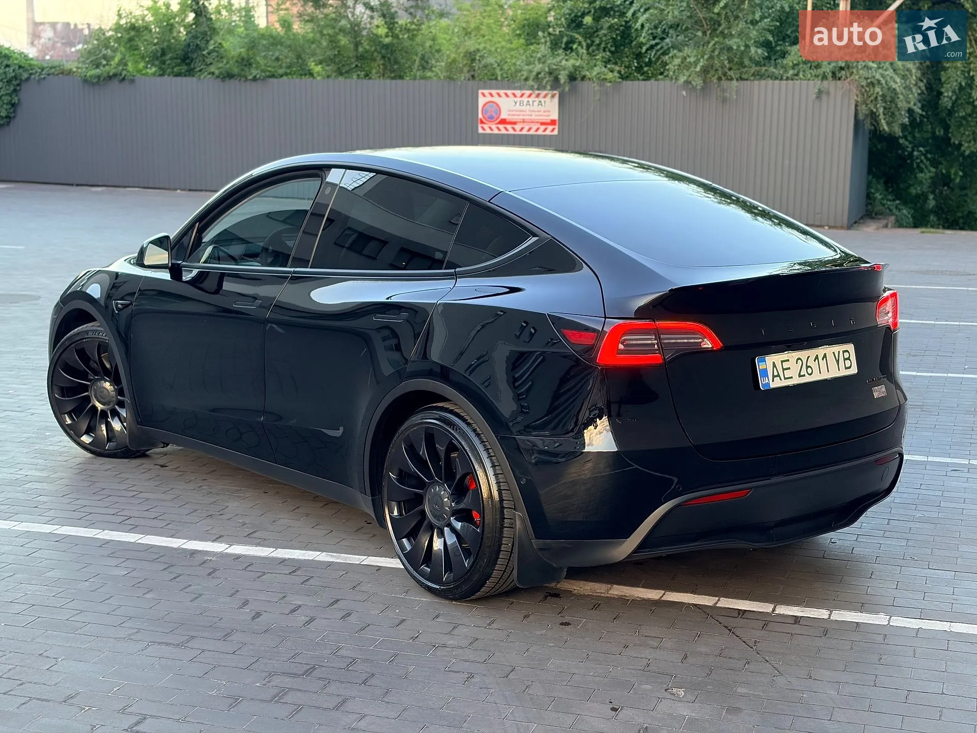 2022 Tesla Model Y - мініатюра 10